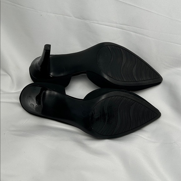 Impo Black Heels with Silver Accent size 8 - Picture 7 of 7